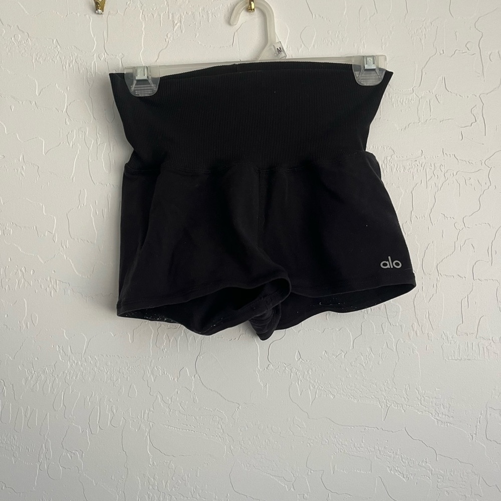 Alo Aura Short
